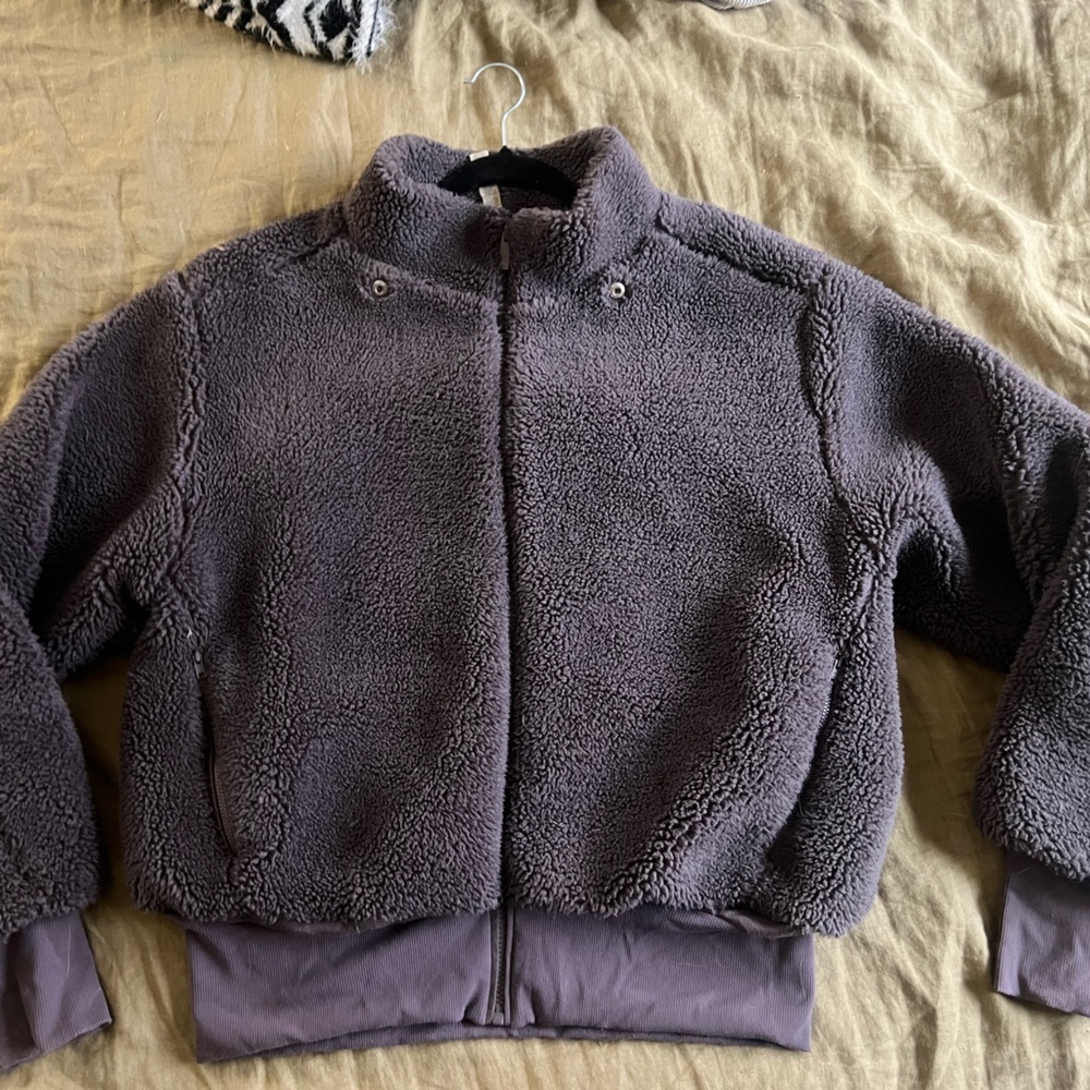 ALO Yoga Charcoal Sherpa Jacket